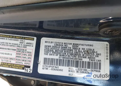 2004 Toyota Corolla Le z USA, uszkodzony, nr VIN 2T1BR32E54C287386